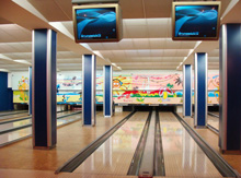 Реклама в кинозалах кинотеатра