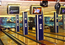 Реклама в кинозалах кинотеатра